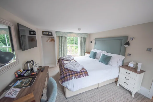 غرفة كومفورت بسرير مزدوج بحوض استحمام، Norfolk Arms Hotel 3/4