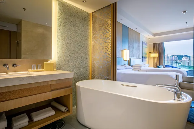 غرفة بسريرين مزدوجين بإطلالة على البحر، Jw Marriott Hotel Sanya Dadonghai Bay 9/9