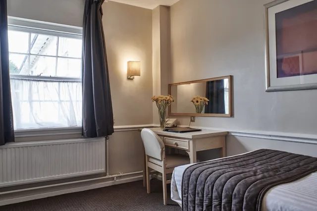 غرفة قياسية مفردة، The Regency Hotel Solihull Formely Corus Solihull Hotel 11/16