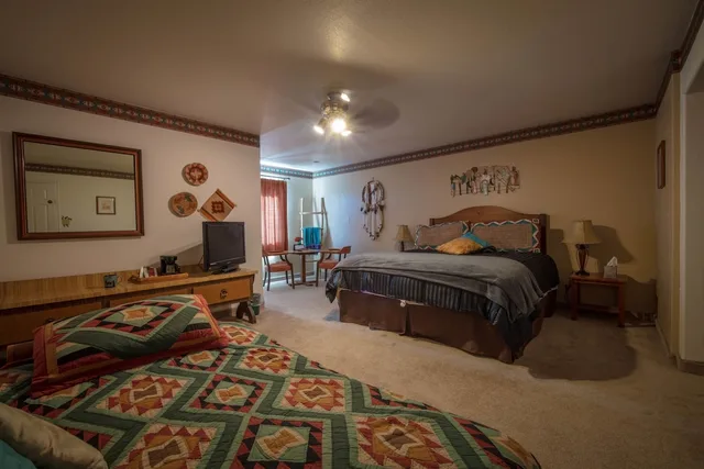 Bryce Trails Bed and Breakfast, Cedar City 18/50