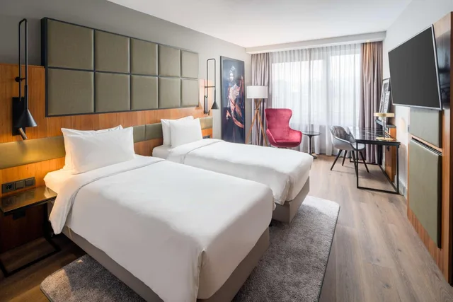 غرفة قياسية بسرير كينج، Radisson Blu Hotel, Hamburg Airport 7/10