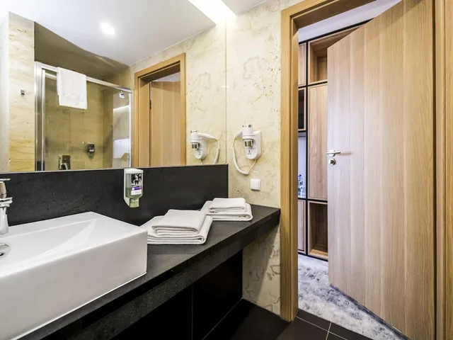 غرفة سوبيريور مفردة، MERCURE JELENIA GORA 10/11
