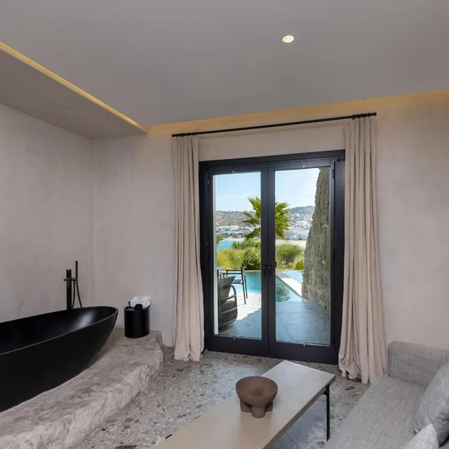 Supreme, Suite, with Pool، Aeonic Suites and Spa - Adults Only 8/10