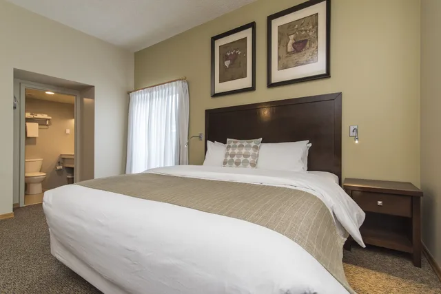 Deluxe One King، Banff Inn 7/10