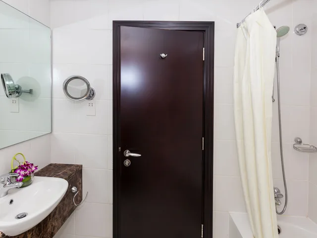 2 Bedrooms, Executive, Apartment, King Bed, 3 Beds, with Child Extra Bed، Flora Creek Deluxe Hotel Apartments 6/7