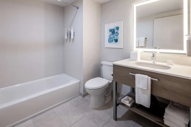 جناح بسرير مزدوج، Hampton Inn & Suites Venice Bayside South Sarasota 3/3