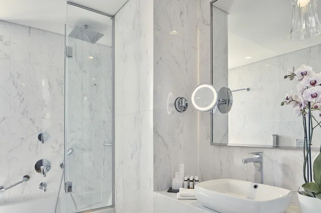 Suite, Double Bed, Balcony, Electra Metropolis Athens 7/7