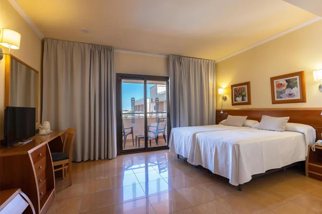 غرفة مفردة بسرير مزدوج، Invisa Hotel La Cala 2/6