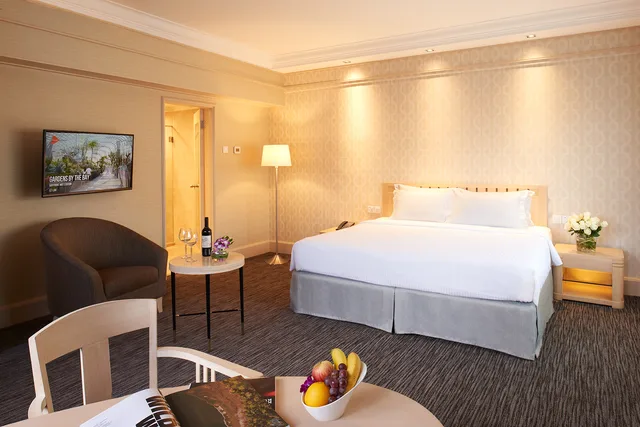 Deluxe Marble، York Hotel Singapore 1/1