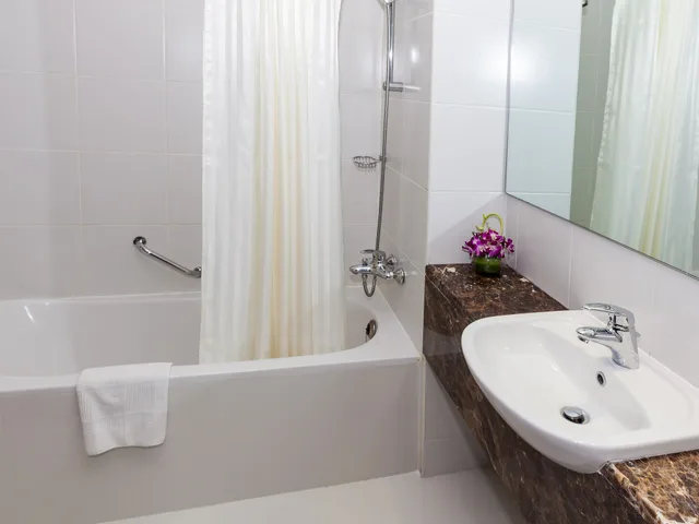 Studio, Apartment, King Bed, Creek Side، Flora Creek Deluxe Hotel Apartments 5/8