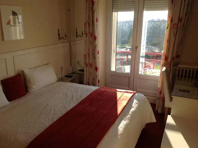 غرفة سوبيريور بسرير مزدوج، ABALYS HOTEL 2/2