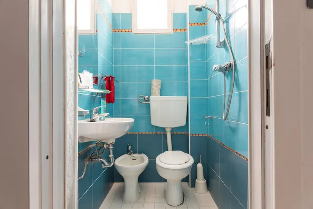 غرفة قياسية ثلاثية، Hotel Nautilus 4/8