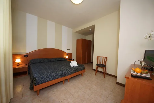 غرفة بسرير مزدوج أو سريرين منفصلين، Hotel and Residence La Rotonda 4/7