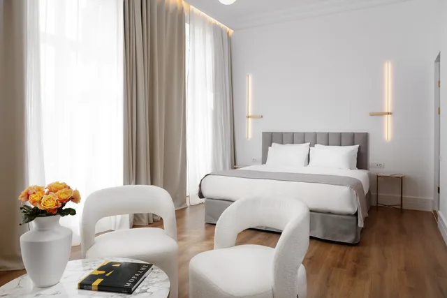 Standard, Double Bed, La Divina 1/4