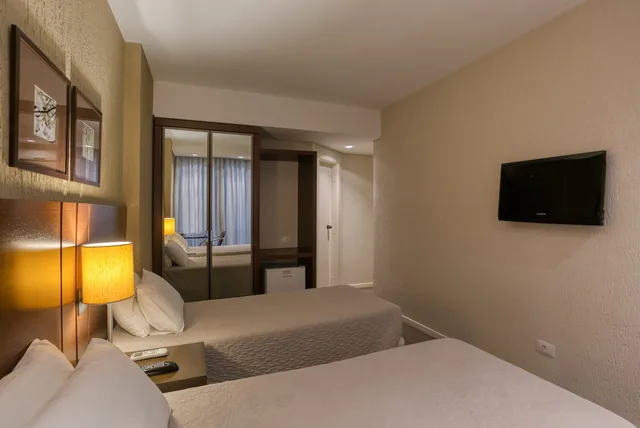 غرفة سوبيريور بسريرين منفصلين، The Roochelle Hotel 3/10