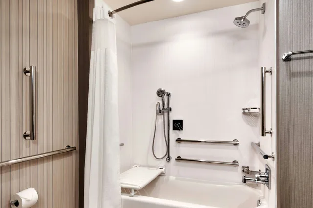 غرفة بسريرين كوين، Courtyard by Marriott Atlanta Duluth Downtown 3/3