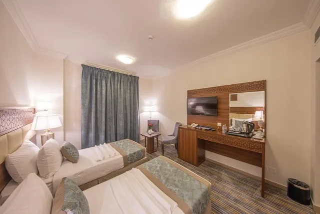 غرفة بسريرين منفصلين، فندق سنود الريان للخدمات الفندقية(Snood Al Rayyan Hotel) 3/7