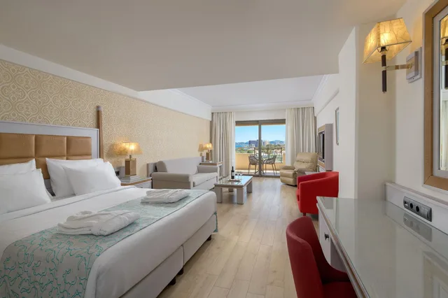Junior Suite, Lateral Side Sea View، La Marquise Luxury Resort Complex 1/3