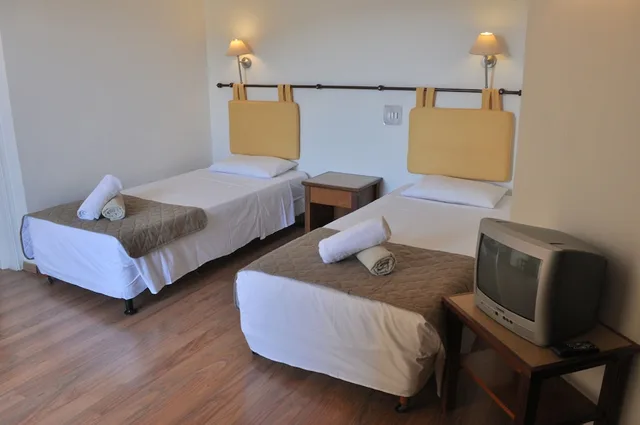 غرفة سوبيريور عائلية بسرير مزدوج وسريرين منفصلين، Cyprotel Faliraki Hotel 5/10