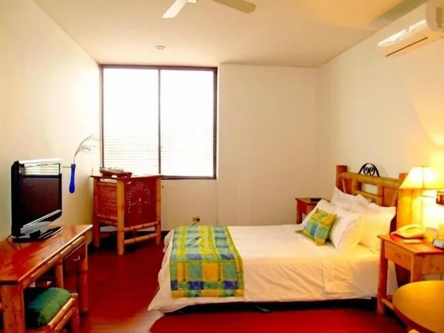 غرفة سوبيريور بسريرين منفصلين، Armenia Hotel 1/7
