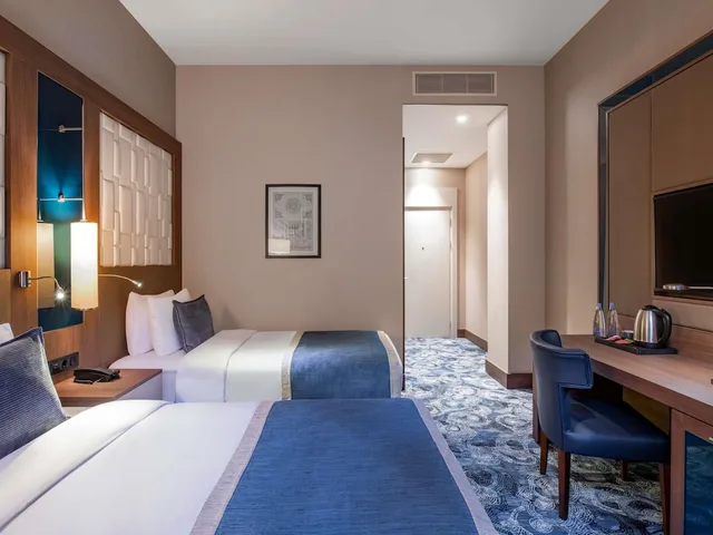غرفة قياسية بسريرين منفصلين، Tbilisi Philharmonic by Mercure Hotel 2/9