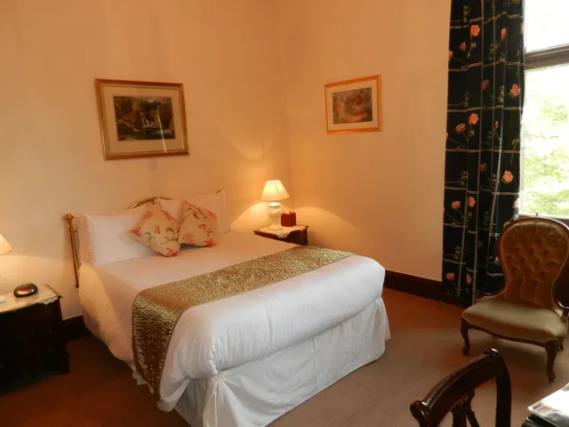 غرفة قياسية بسرير مزدوج، Morangie Hotel 1/3
