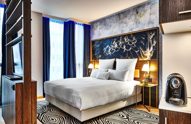 Down to Earth, Comfort, Double Bed, Nyx Hotel Warsaw By Leonardo Hotels 9/10