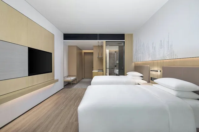 Room, Twin Beds, City View, Courtyard By Marriott Beijing Changping 3/3