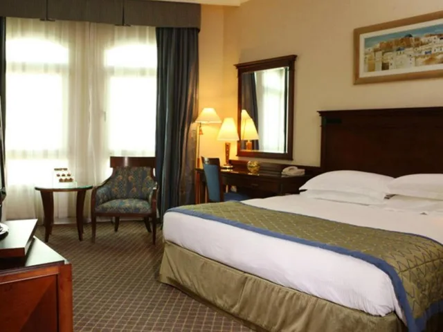 شقة بسرير كينج بـ3 غرف نوم، Swissotel Al Murooj Dubai 3/9