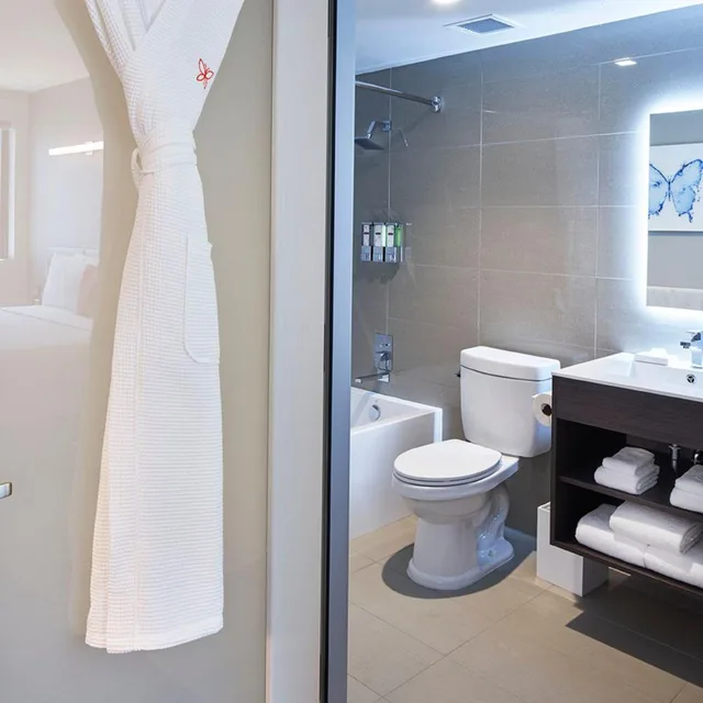 غرفة قياسية بسرير كينج، Hotel Mariposa Los Angeles 7/8