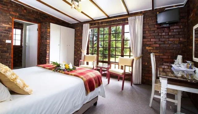 غرفة بسرير كوين، Storms River Guest Lodge 1/3