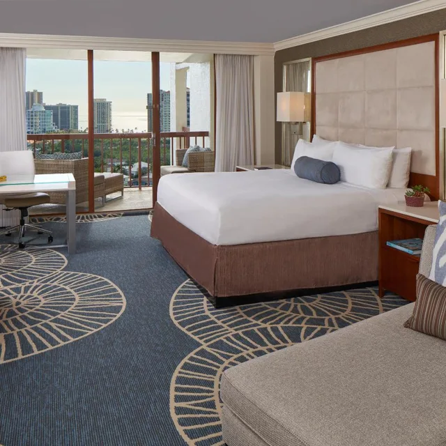غرفة بسرير كينج بإطلالة على البحر، Signia Hilton Naples Grande Beach Resort 1/10