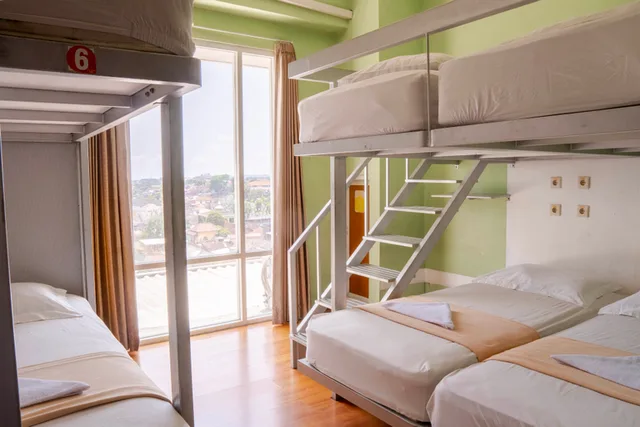 سكن مشترك مختلط بستة أسرّة، Edu Hostel Jogja 1/3