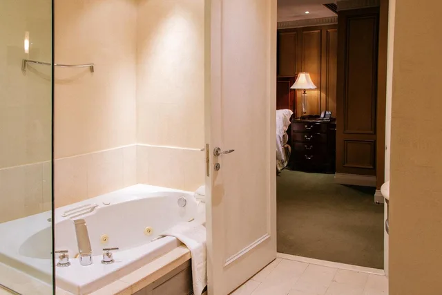 جناح ديلوكس بغرفة نوم واحدة، Windsor Arms Hotel 2/3
