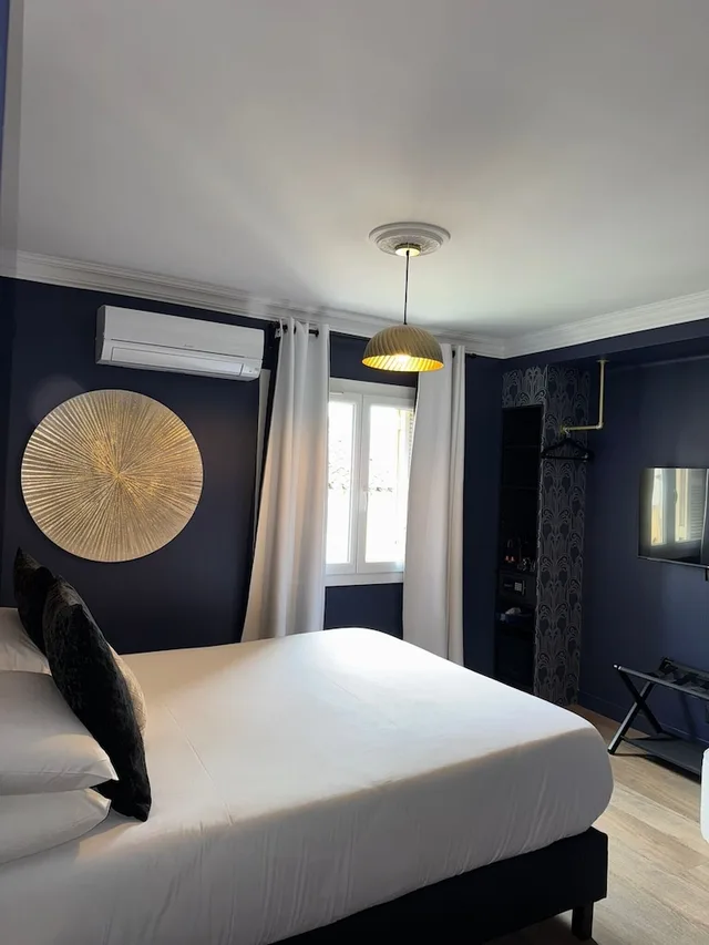 غرفة سوبيريور بسرير كوين، Hotel La Caravelle 1/2