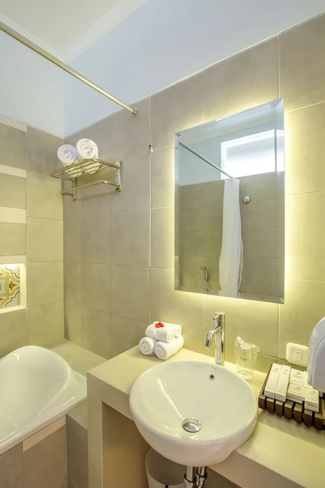 Lagoon, Double Bed, Pool View، Baleka Resort Hotel and Spa 4/5