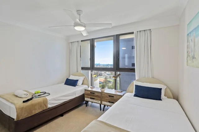 3 Bedrooms, Apartment, 1 Queen and 4 Single Beds, Ocean View, Top Floor, Boulevard North Holiday Apartments 1/5