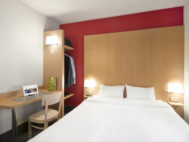 غرفة قياسية بسرير مزدوج، B&B Hotel Grenoble Centre Alpexpo 1/6