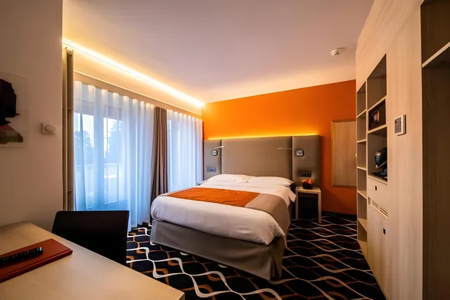 Superior, Eden Hotel 2/2