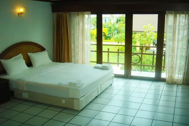 غرفة قياسية بسرير مزدوج، Thongpaeka Hotel 1/4