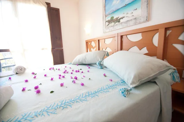 Room, Quadruple, Club Esse Gallura Beach Village 6/10