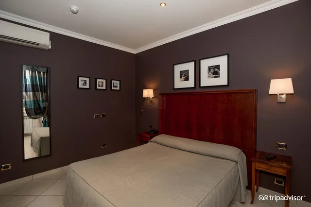 غرفة قياسية بسريرين منفصلين، Hotel Taormina Roma 3/4