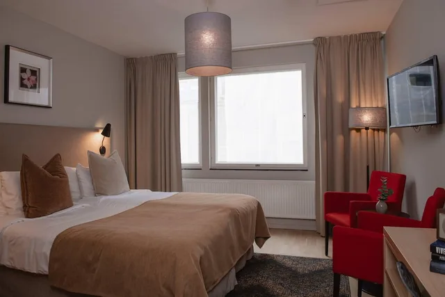 غرفة عائلية بسريرين منفصلين، Home Hotel Odin 1/8