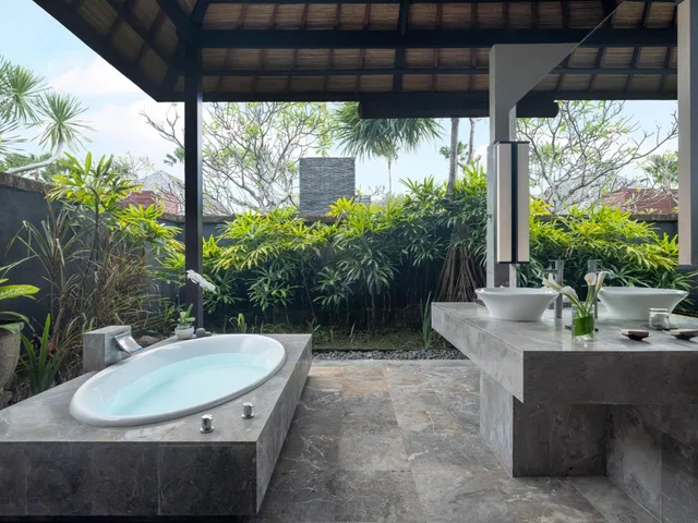 4 Bedrooms, Presidential, Pool, Villa، Peppers Seminyak 6/6