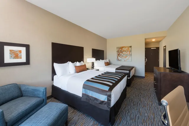غرفة بسريرين كوين لذوي الإعاقة، Wingate By Wyndham Loveland Johnstown 2/10