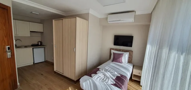 Room, Balcony, Garden Floor, Annex، Sur Hotel 3/10