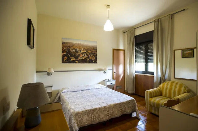 غرفة كلاسيكية بسرير كوين، Hotel Ai Tufi 5/10