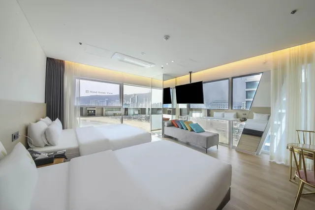 Royal, Ocean, Suite, Twin Beds، Hotel Ocean View 2/2
