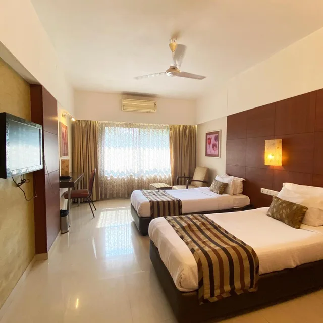غرفة ديلوكس بسريرين منفصلين، Hotel Park Plaza 1/10