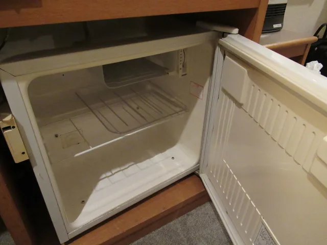 Room, Twin Beds, Smoking, Center Hotel Mihara 7/7
